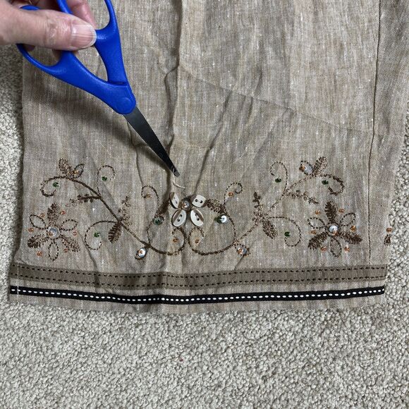 dressbarn 100% Linen Capri Embellished Beaded Legs Pants Pull On Size 20w Beige‎ - Picture 6 of 13